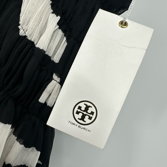 Tory Burch Lucea Animal Stripe Black White Top sz 4 - Picture 7 of 7